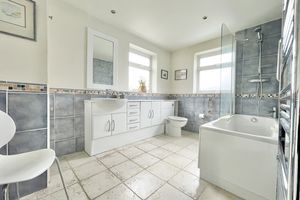 Photo 20- click for photo gallery